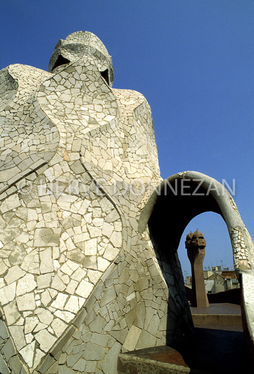 ESPAGNE BARCELONE GAUDI LA PEDRERA 0060617