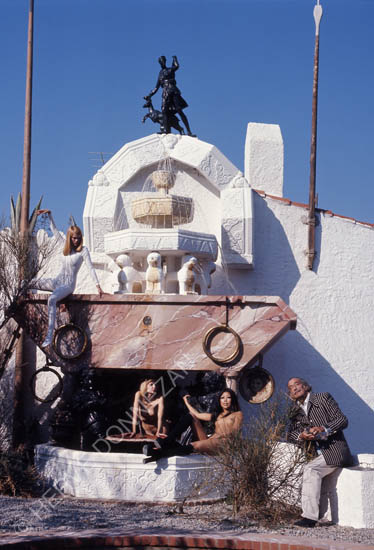 0432_DALI FONTAINE_VA4